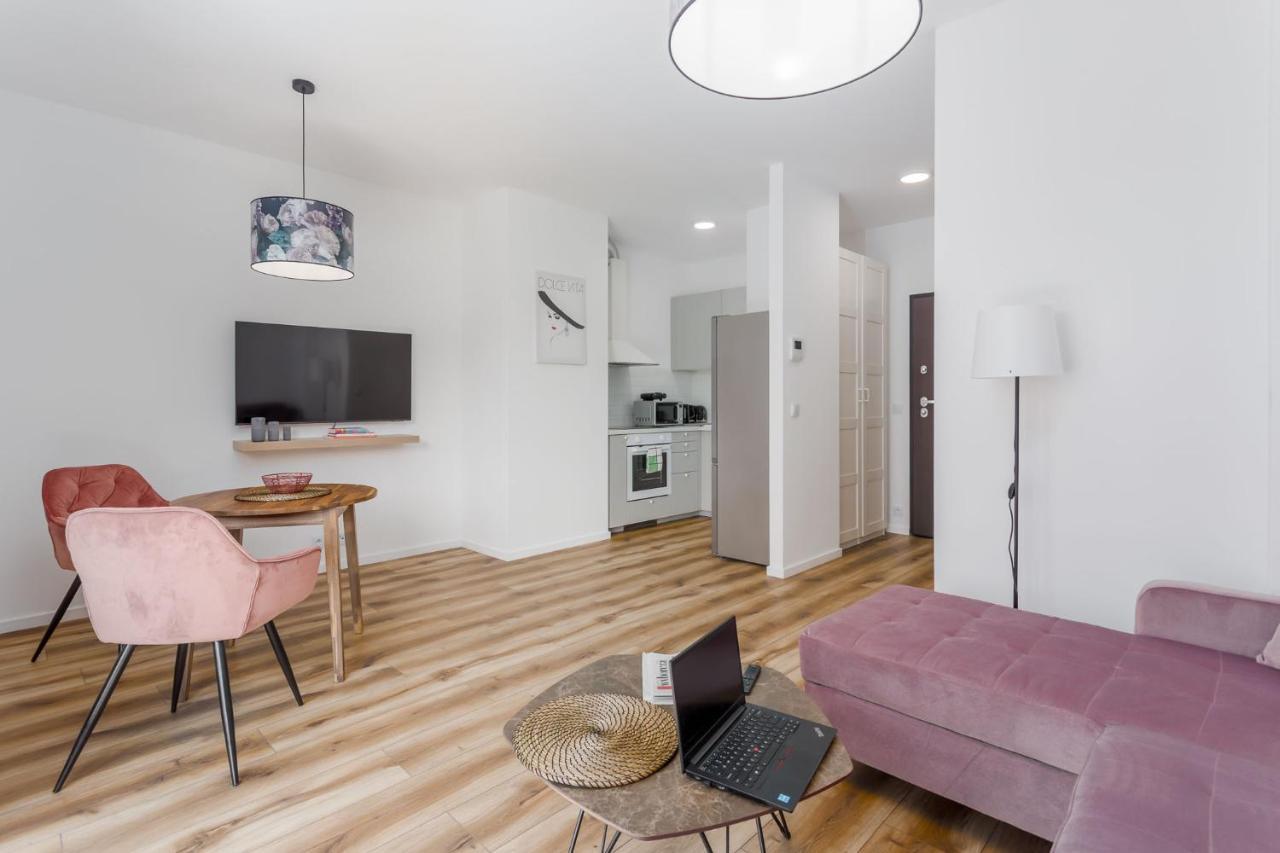Apartmán Enjoy! Mokotow Konstruktorska Varšava Exteriér fotografie